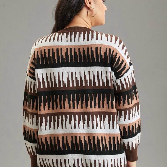 BloomChic Multicolor Geometric Sweater - Picture 8 of 10